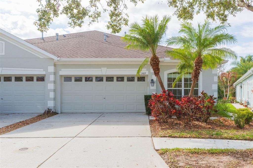 Active With Contract: $280,000 (3 beds, 2 baths, 1581 Square Feet)
