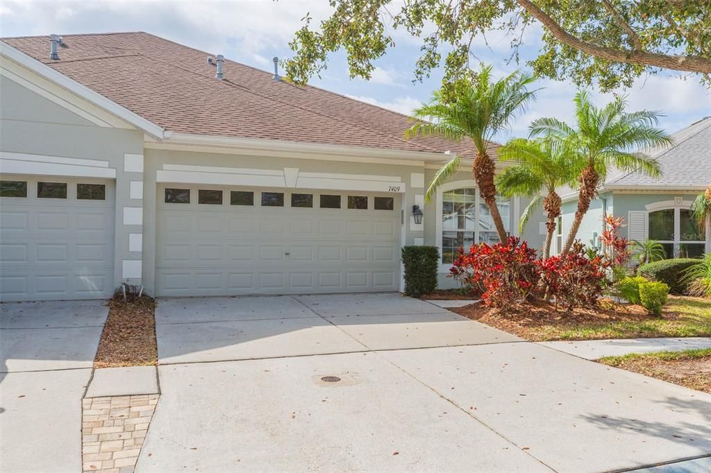 Active With Contract: $280,000 (3 beds, 2 baths, 1581 Square Feet)