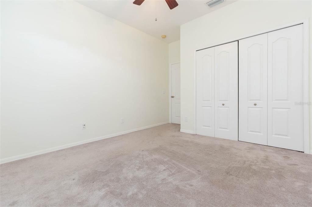 Active With Contract: $280,000 (3 beds, 2 baths, 1581 Square Feet)