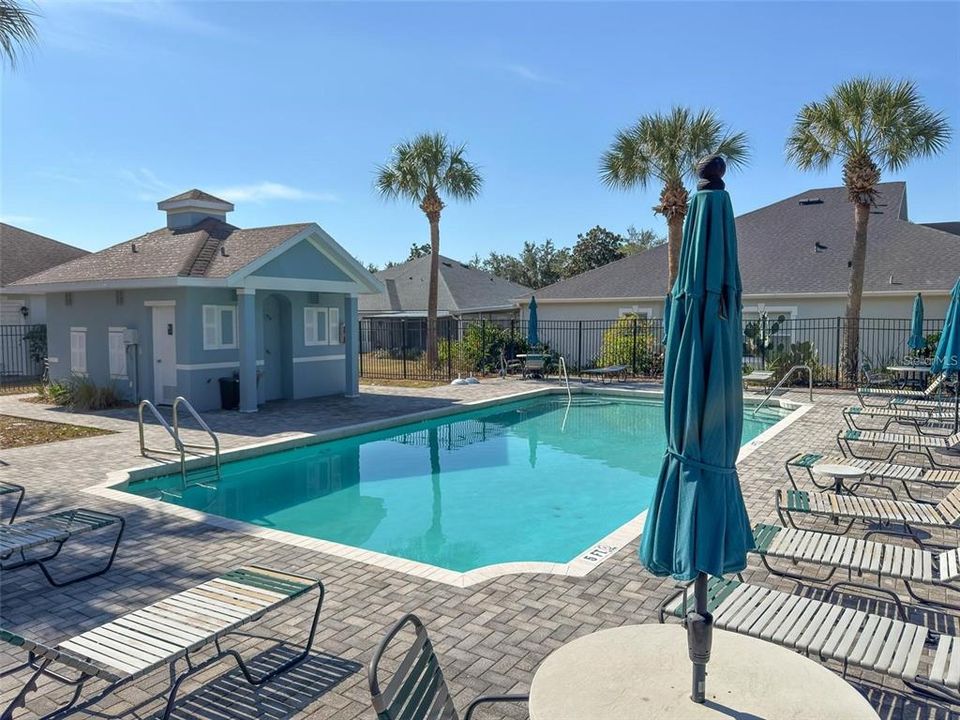 Active With Contract: $280,000 (3 beds, 2 baths, 1581 Square Feet)
