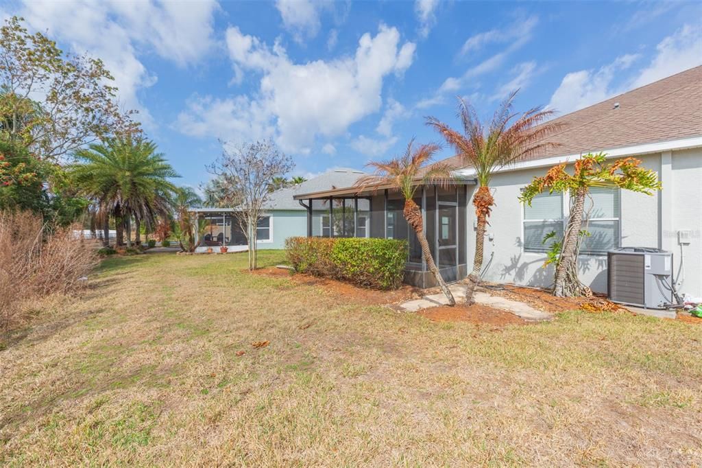 Active With Contract: $280,000 (3 beds, 2 baths, 1581 Square Feet)