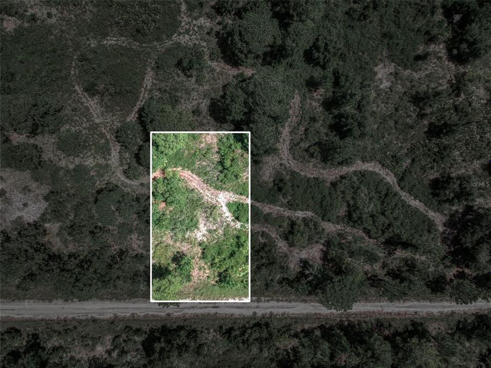 En Venta: $7,500 (0.23 acres)