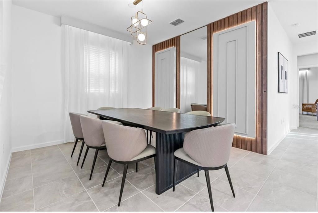 En Venta: $1,200,000 (7 camas, 6 baños, 3533 Pies cuadrados)