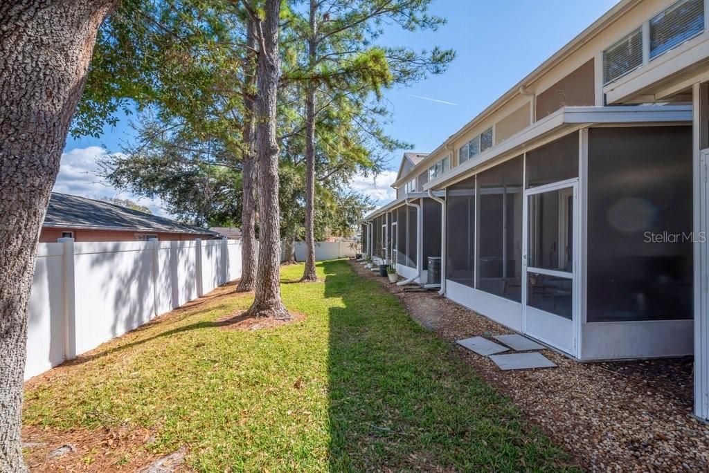 Active With Contract: $297,500 (3 beds, 2 baths, 1625 Square Feet)