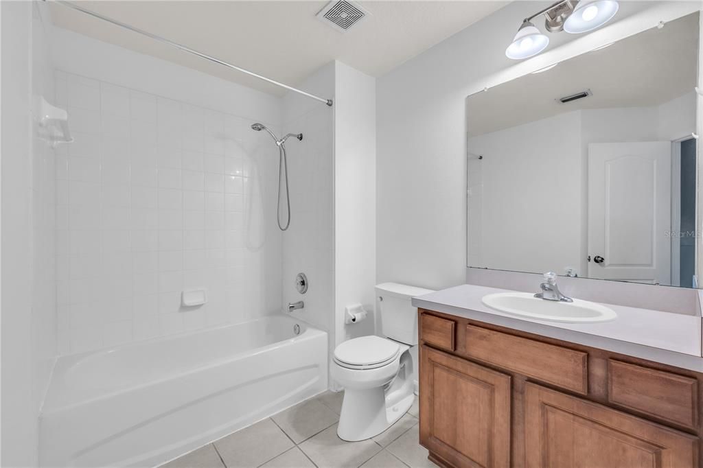 Active With Contract: $297,500 (3 beds, 2 baths, 1625 Square Feet)