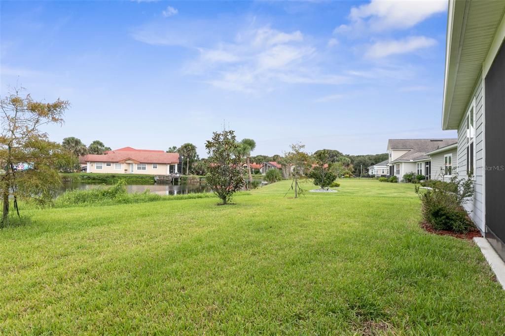 Active With Contract: $579,900 (3 beds, 2 baths, 2216 Square Feet)