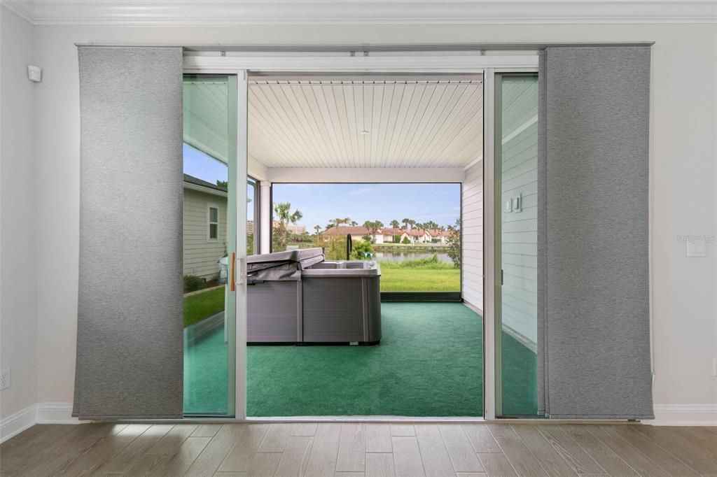 Active With Contract: $579,900 (3 beds, 2 baths, 2216 Square Feet)