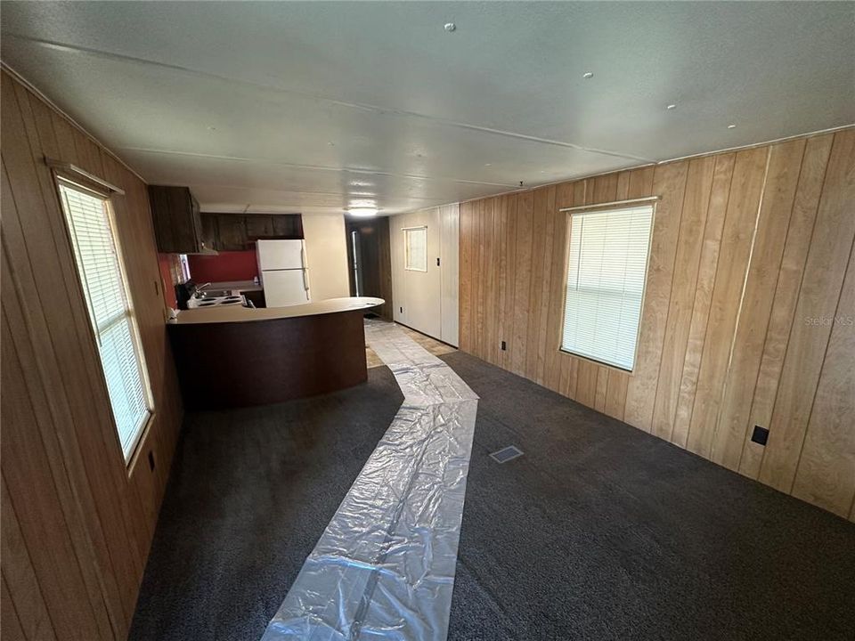 На продажу: $110,000 (2 спален, 1 ванн, 660 Квадратных фут)