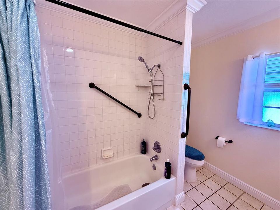 For Sale: $469,000 (3 beds, 2 baths, 1858 Square Feet)
