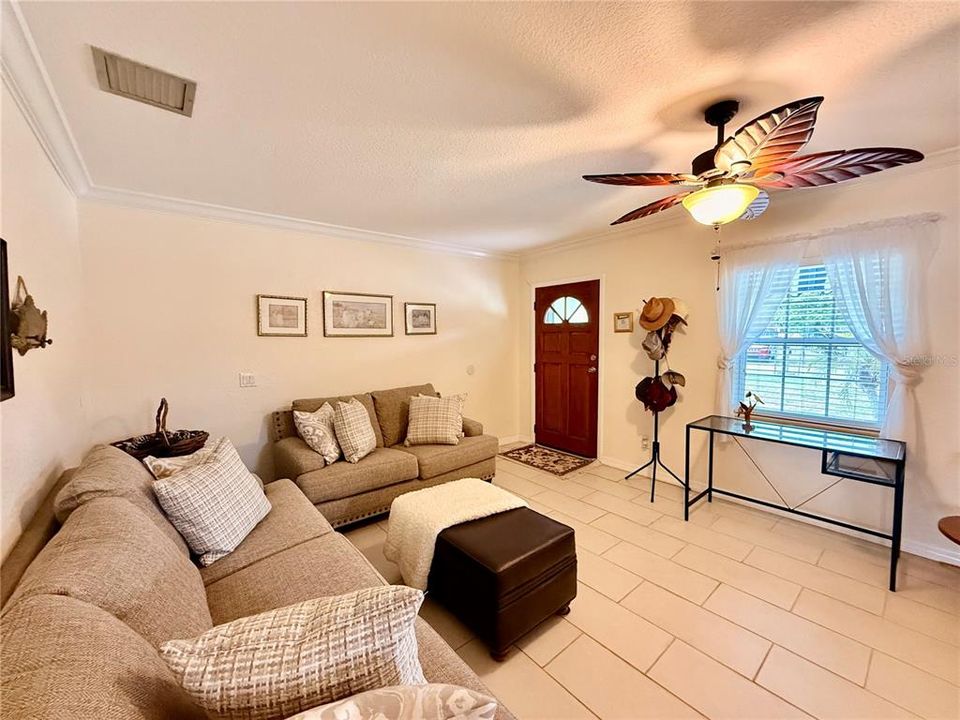 For Sale: $469,000 (3 beds, 2 baths, 1858 Square Feet)