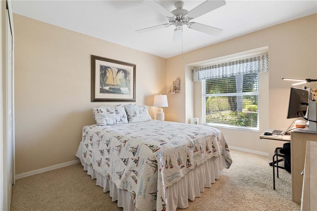 For Sale: $239,900 (2 beds, 2 baths, 1162 Square Feet)