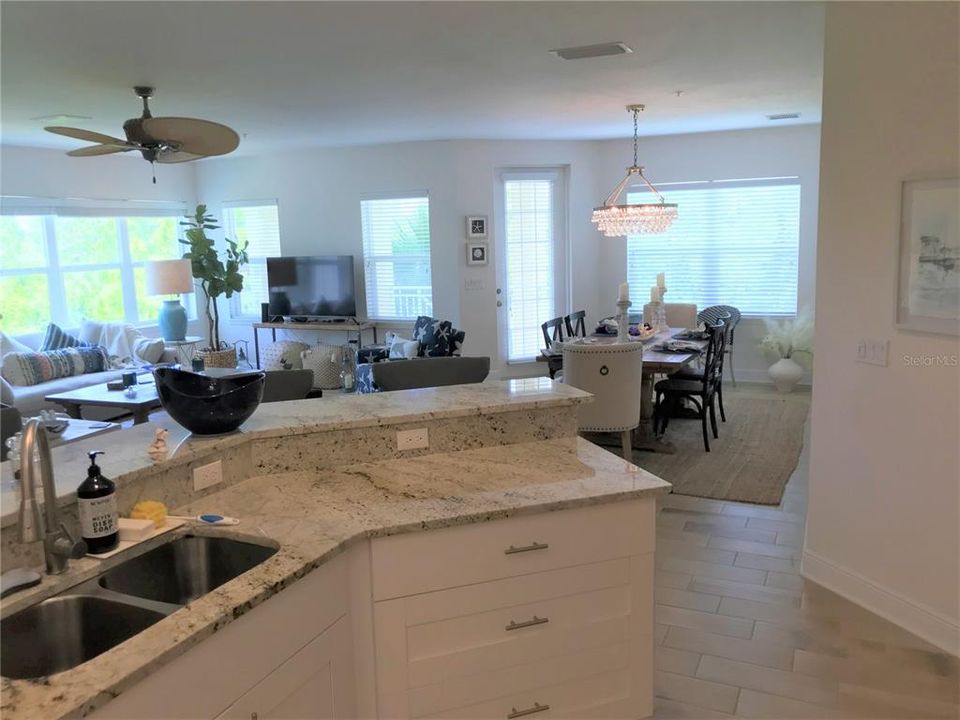 For Rent: $3,500 (3 beds, 2 baths, 1854 Square Feet)