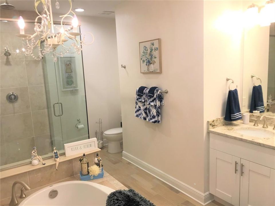 For Rent: $3,500 (3 beds, 2 baths, 1854 Square Feet)