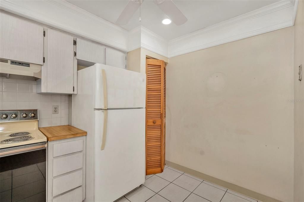 Activo con contrato: $189,000 (2 camas, 2 baños, 1110 Pies cuadrados)