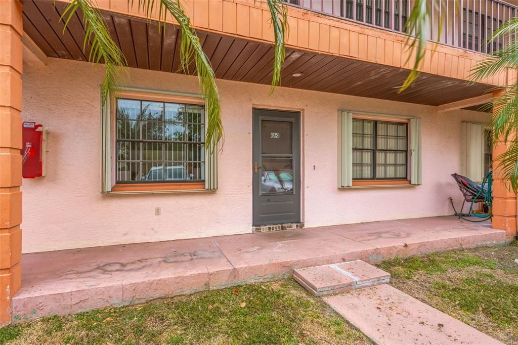 Activo con contrato: $189,000 (2 camas, 2 baños, 1110 Pies cuadrados)