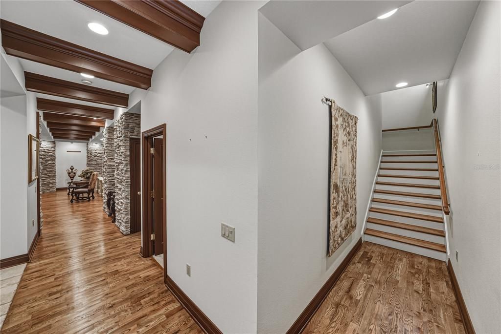 For Sale: $5,350,000 (6 beds, 6 baths, 8726 Square Feet)