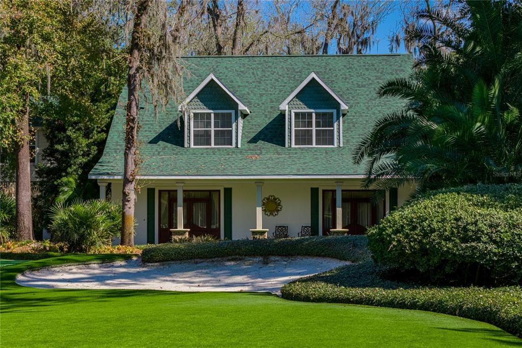 For Sale: $5,350,000 (6 beds, 6 baths, 8726 Square Feet)