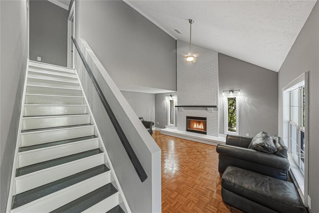 For Sale: $5,350,000 (6 beds, 6 baths, 8726 Square Feet)