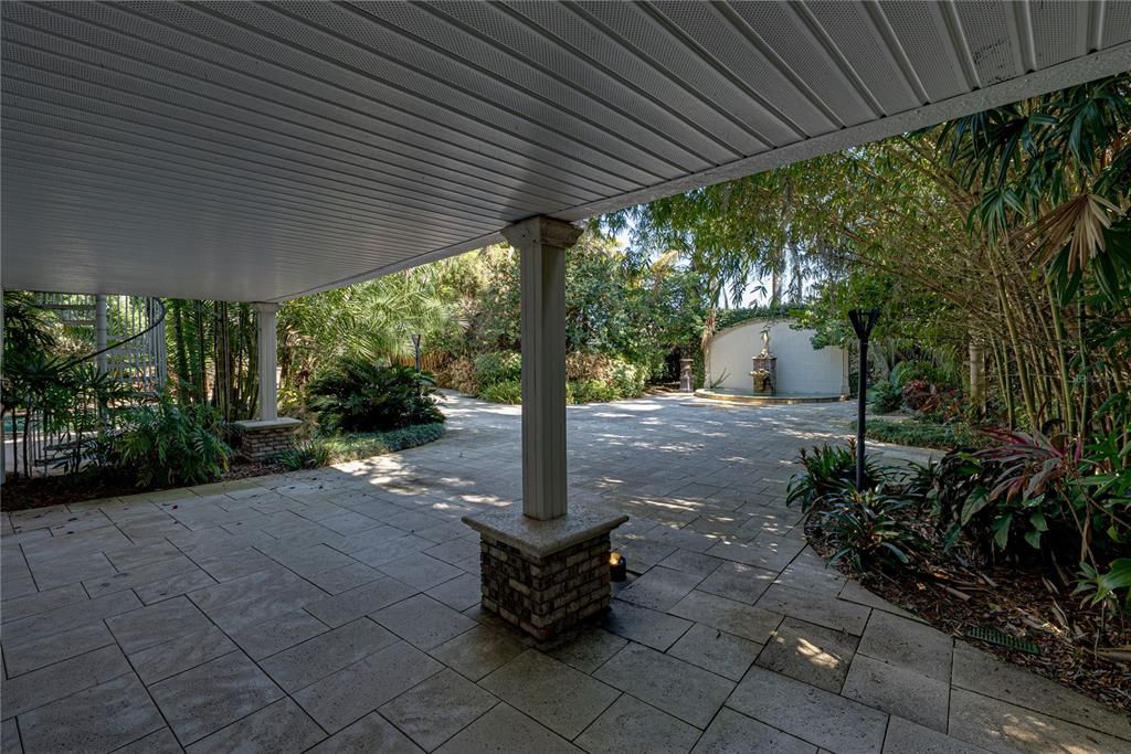 For Sale: $5,350,000 (6 beds, 6 baths, 8726 Square Feet)