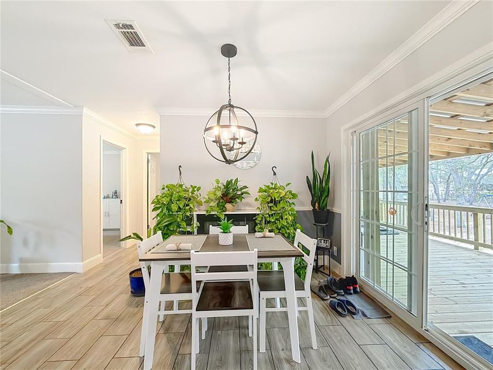 En Venta: $264,900 (3 camas, 2 baños, 1482 Pies cuadrados)