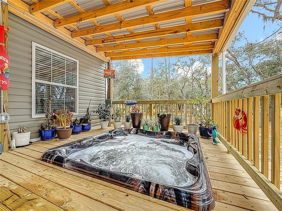 En Venta: $264,900 (3 camas, 2 baños, 1482 Pies cuadrados)