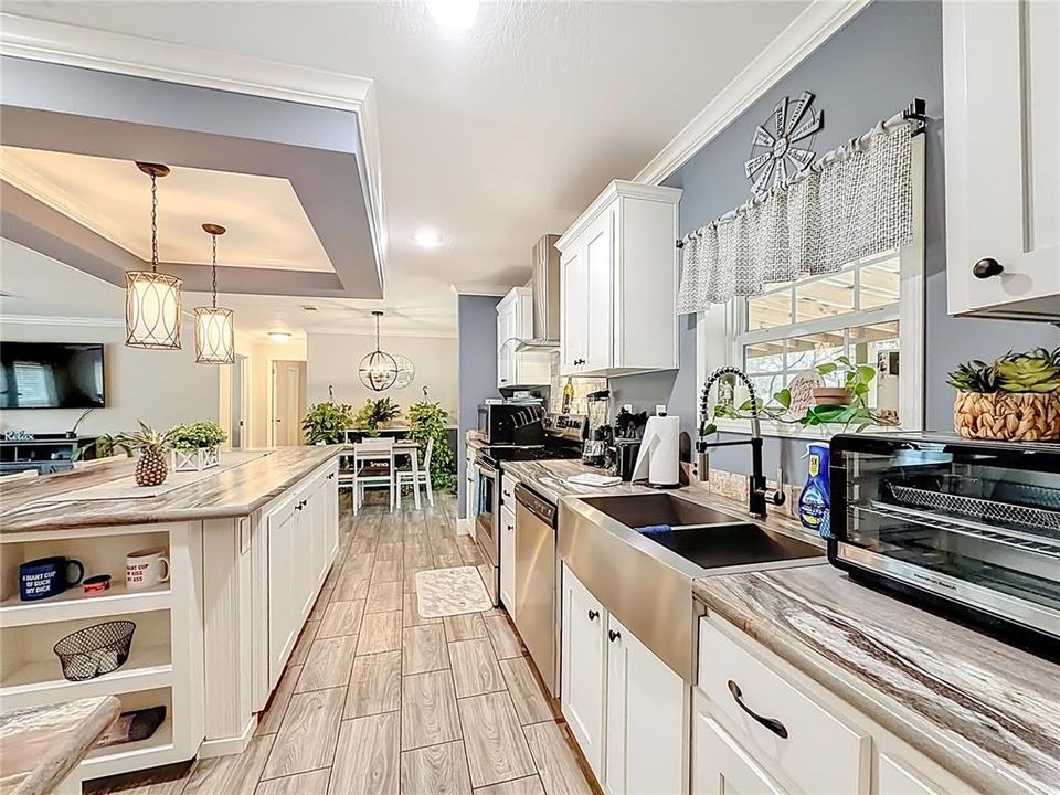 En Venta: $264,900 (3 camas, 2 baños, 1482 Pies cuadrados)