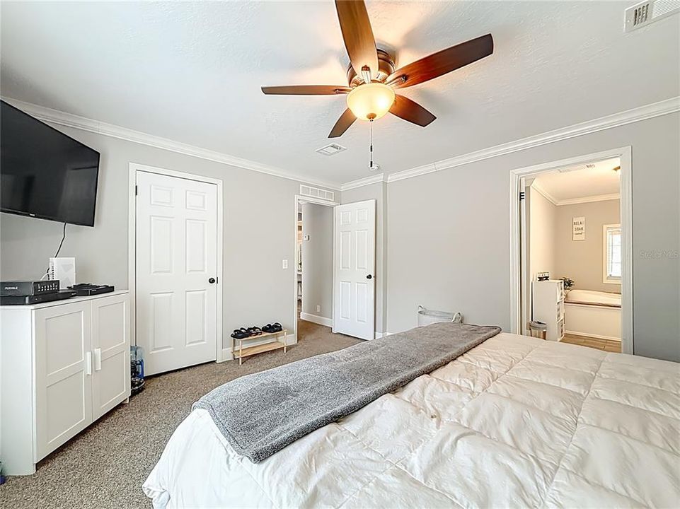 En Venta: $264,900 (3 camas, 2 baños, 1482 Pies cuadrados)