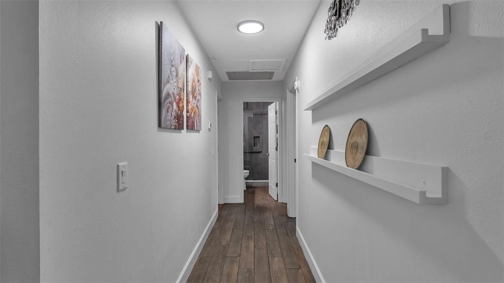 En Venta: $442,000 (3 camas, 2 baños, 2128 Pies cuadrados)
