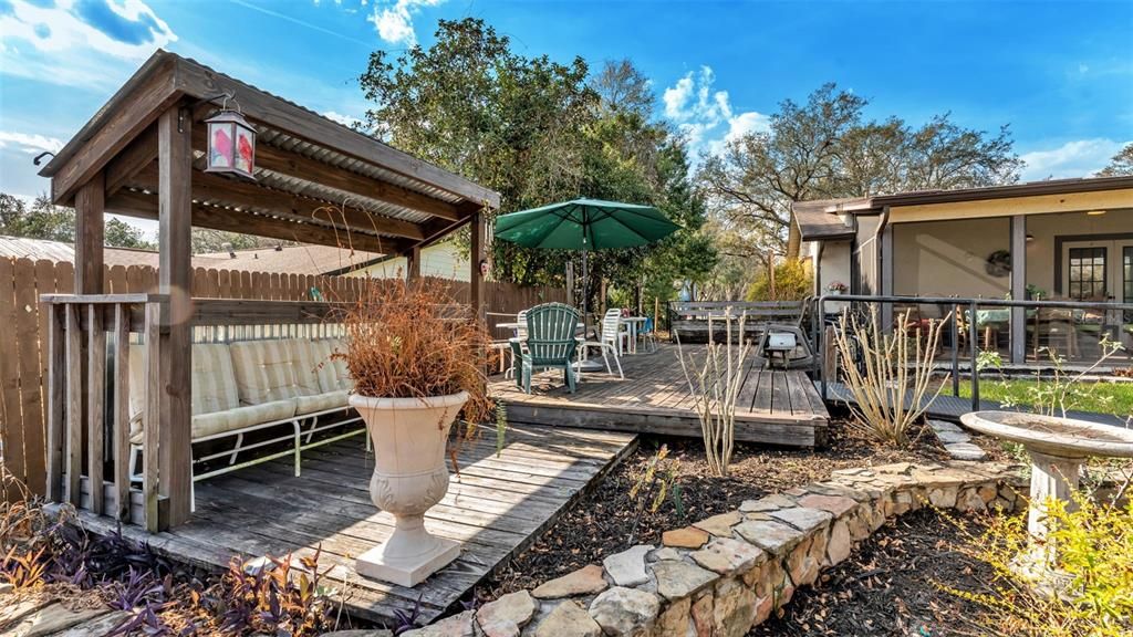 En Venta: $442,000 (3 camas, 2 baños, 2128 Pies cuadrados)