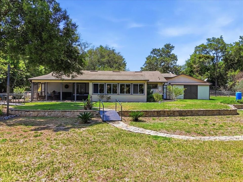 En Venta: $442,000 (3 camas, 2 baños, 2128 Pies cuadrados)