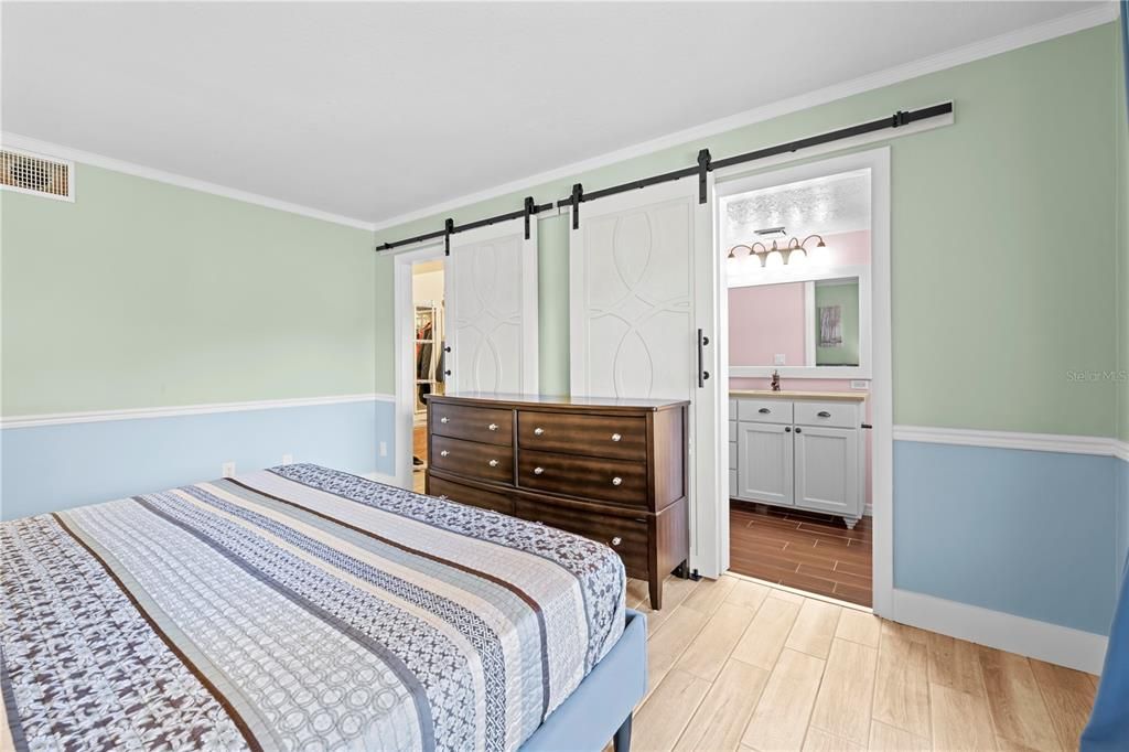 En Venta: $549,000 (3 camas, 2 baños, 1670 Pies cuadrados)