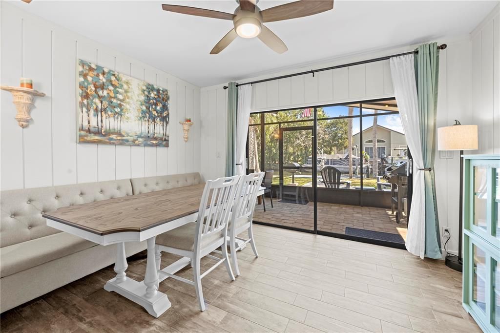 En Venta: $549,000 (3 camas, 2 baños, 1670 Pies cuadrados)