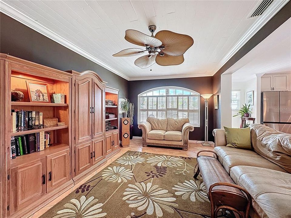 For Sale: $1,535,000 (3 beds, 3 baths, 2220 Square Feet)