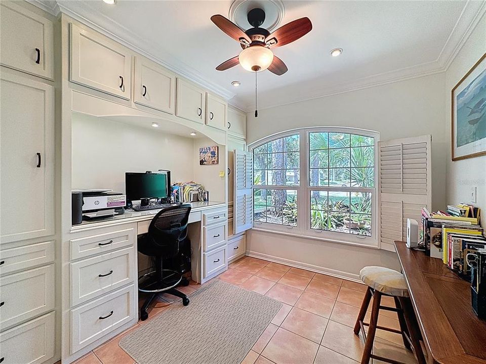 For Sale: $1,535,000 (3 beds, 3 baths, 2220 Square Feet)