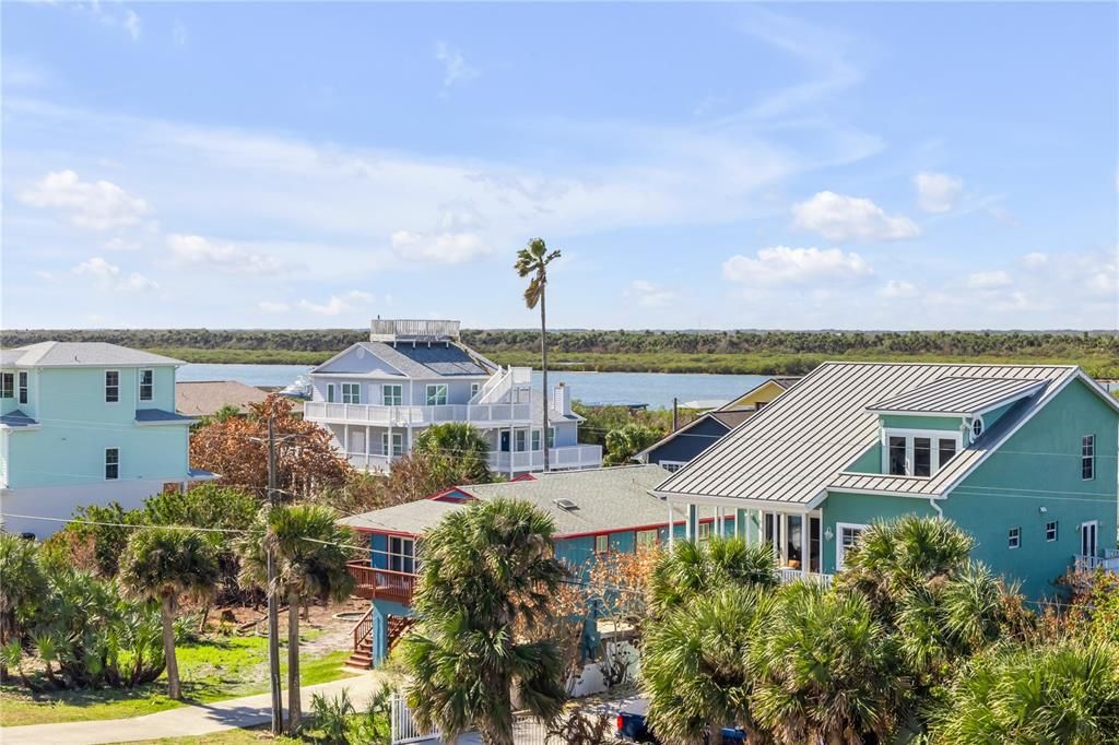 For Sale: $1,595,000 (3 beds, 3 baths, 2916 Square Feet)