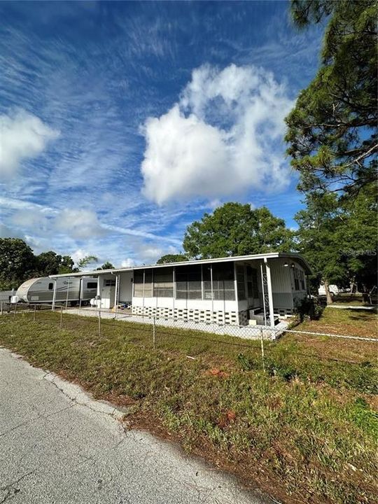 Activo con contrato: $170,000 (3 camas, 2 baños, 1344 Pies cuadrados)