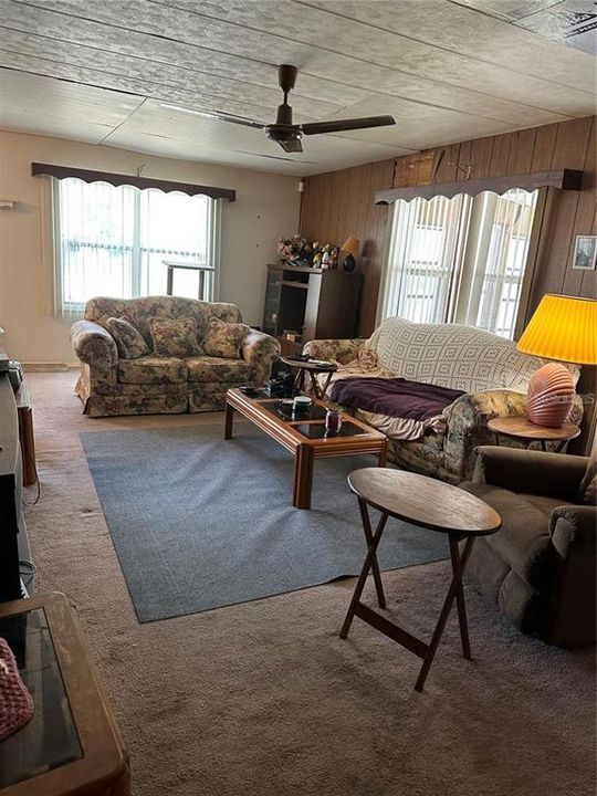 Activo con contrato: $170,000 (3 camas, 2 baños, 1344 Pies cuadrados)