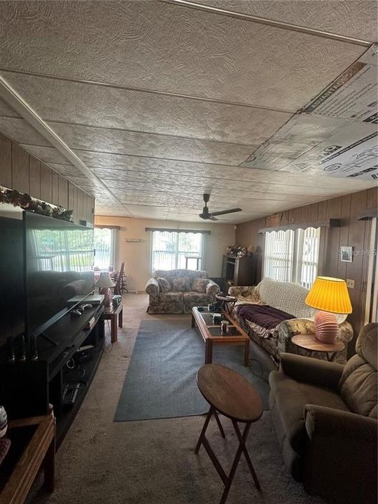 Activo con contrato: $170,000 (3 camas, 2 baños, 1344 Pies cuadrados)