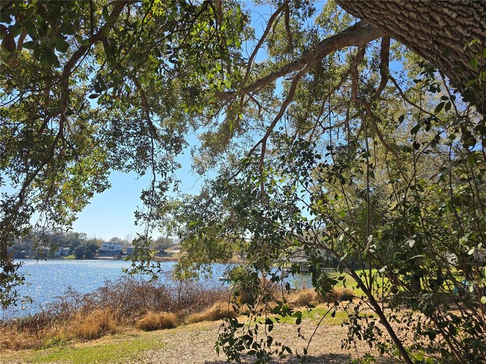 En Venta: $250,000 (0.55 acres)