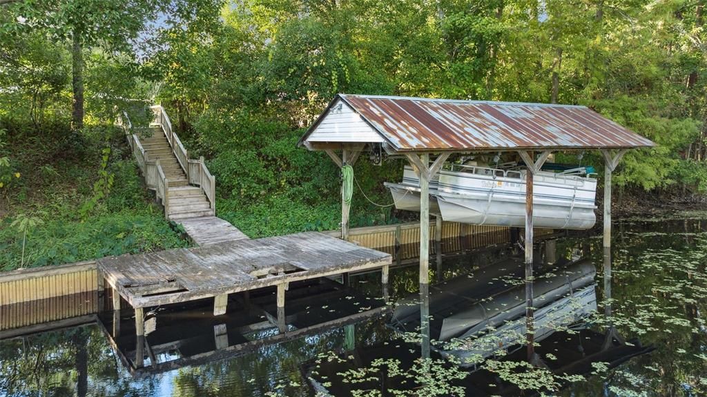 На продажу: $217,800 (3 спален, 2 ванн, 1985 Квадратных фут)