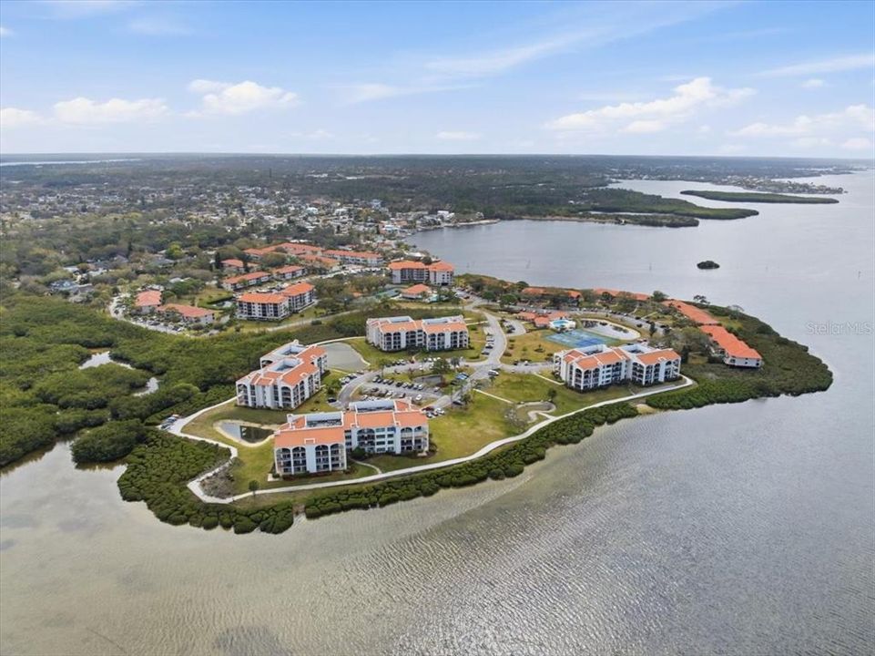 En Venta: $379,900 (2 camas, 2 baños, 1065 Pies cuadrados)