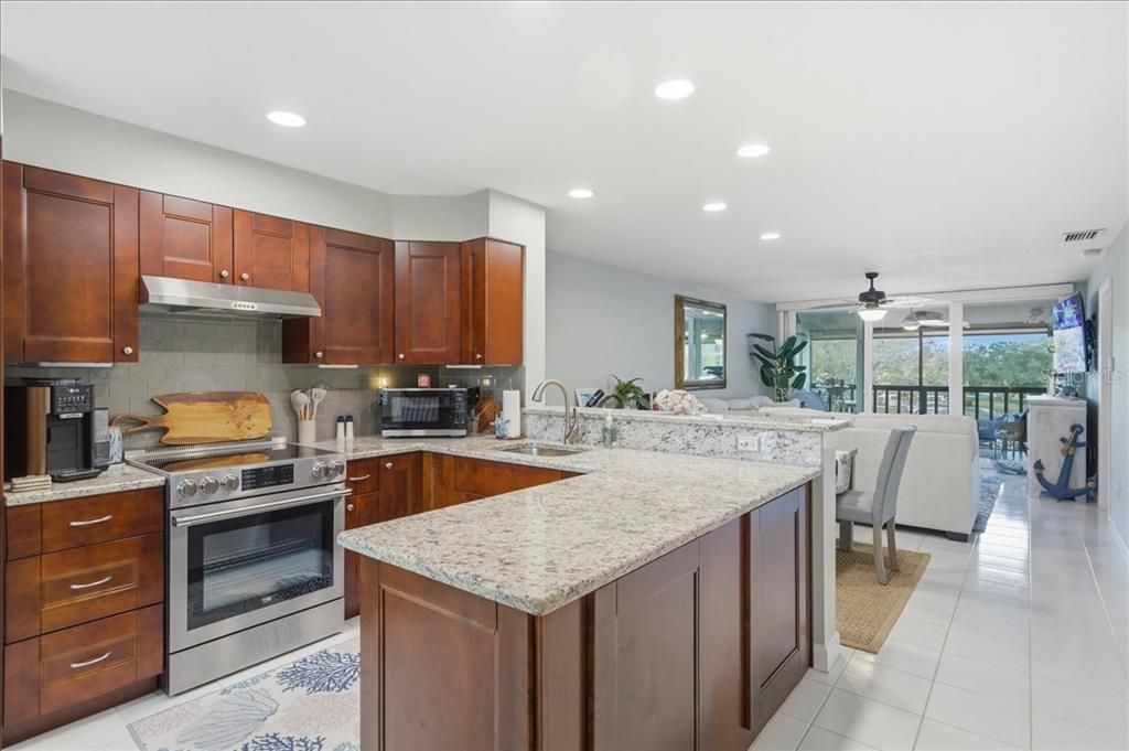 En Venta: $379,900 (2 camas, 2 baños, 1065 Pies cuadrados)