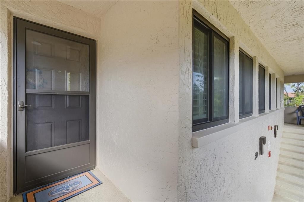 En Venta: $379,900 (2 camas, 2 baños, 1065 Pies cuadrados)