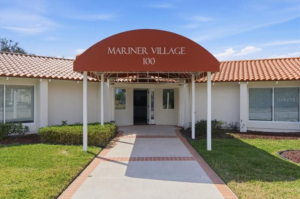 En Venta: $379,900 (2 camas, 2 baños, 1065 Pies cuadrados)