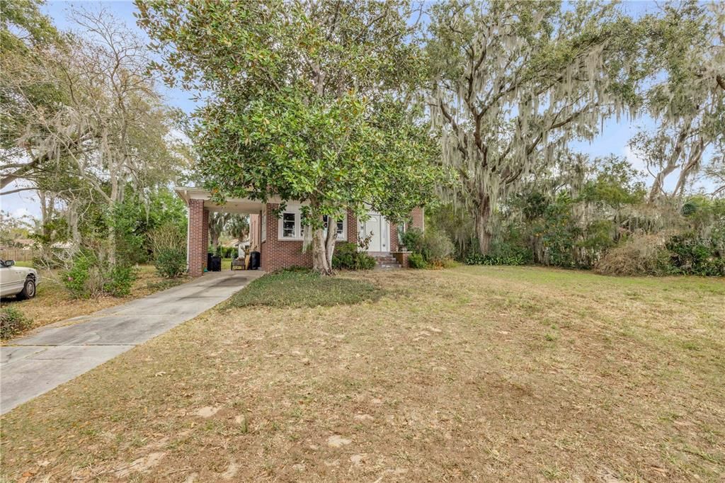 Active With Contract: $549,500 (4 beds, 2 baths, 3203 Square Feet)