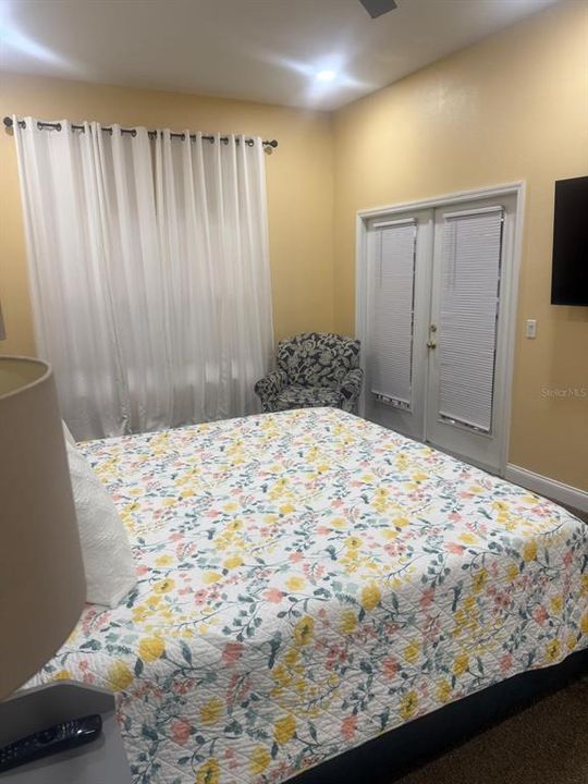 Activo con contrato: $509,900 (3 camas, 3 baños, 1922 Pies cuadrados)