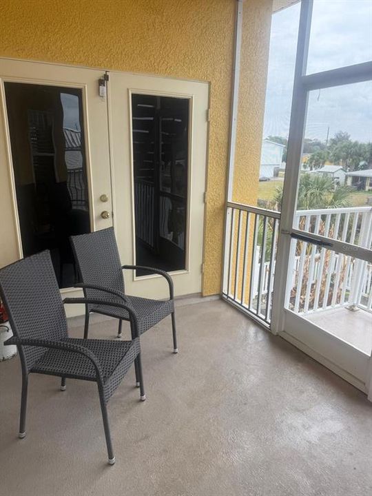 Activo con contrato: $509,900 (3 camas, 3 baños, 1922 Pies cuadrados)
