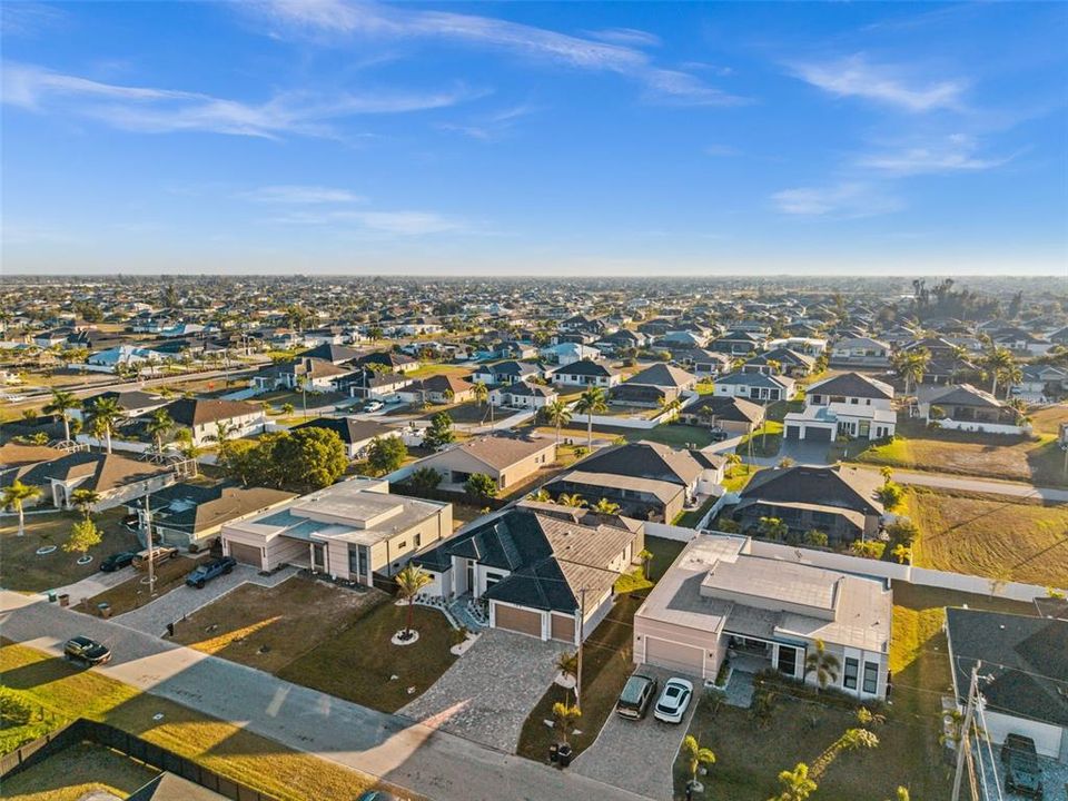 На продажу: $699,000 (4 спален, 3 ванн, 2322 Квадратных фут)