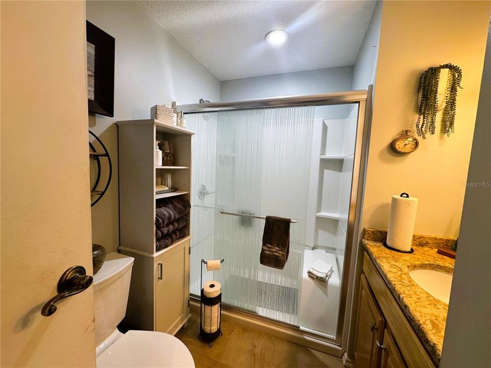En Venta: $229,000 (2 camas, 2 baños, 1648 Pies cuadrados)