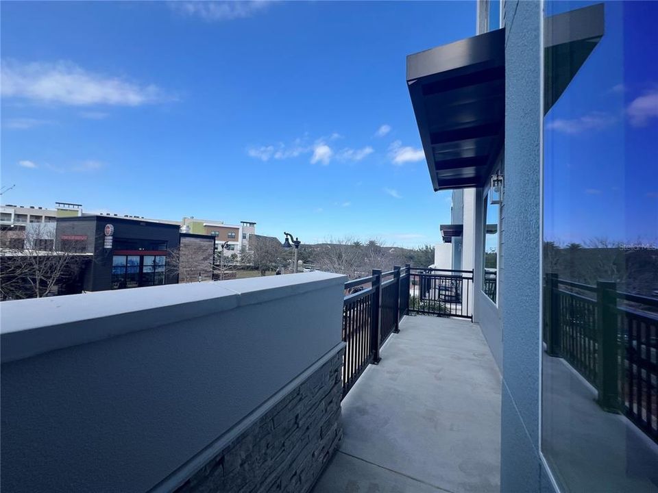 В аренду: $3,150 (3 спален, 2 ванн, 2020 Квадратных фут)